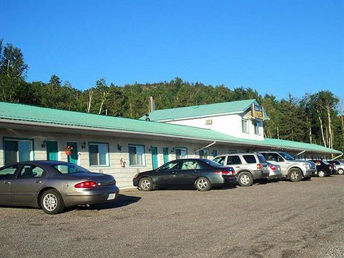 Richard Lake Motel Coniston Экстерьер фото